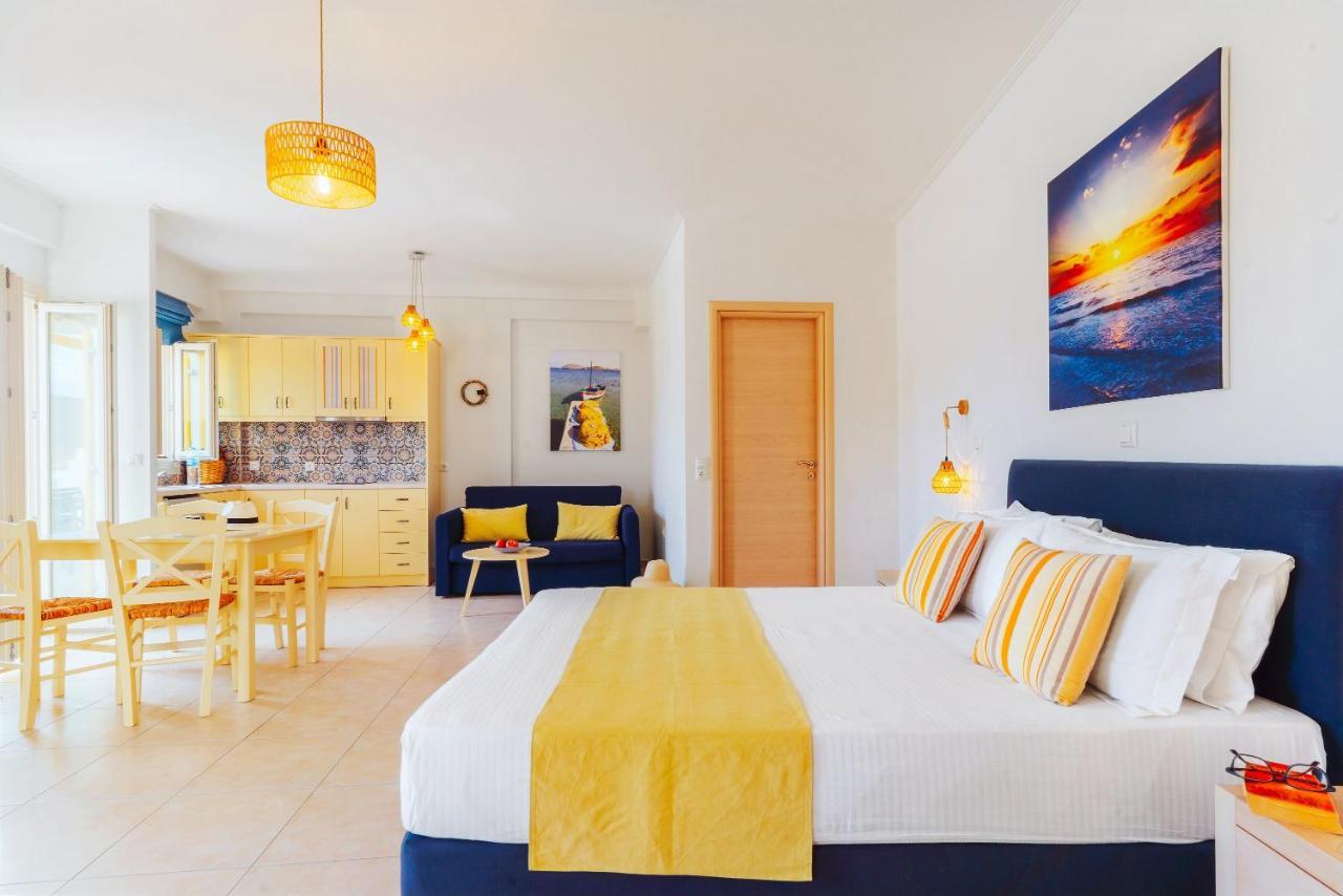 Aelia Apartments & Suites Livadi  ภายนอก รูปภาพ